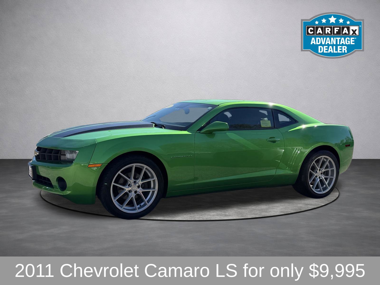 Used 2011 Chevrolet Camaro LS RWD image 4
