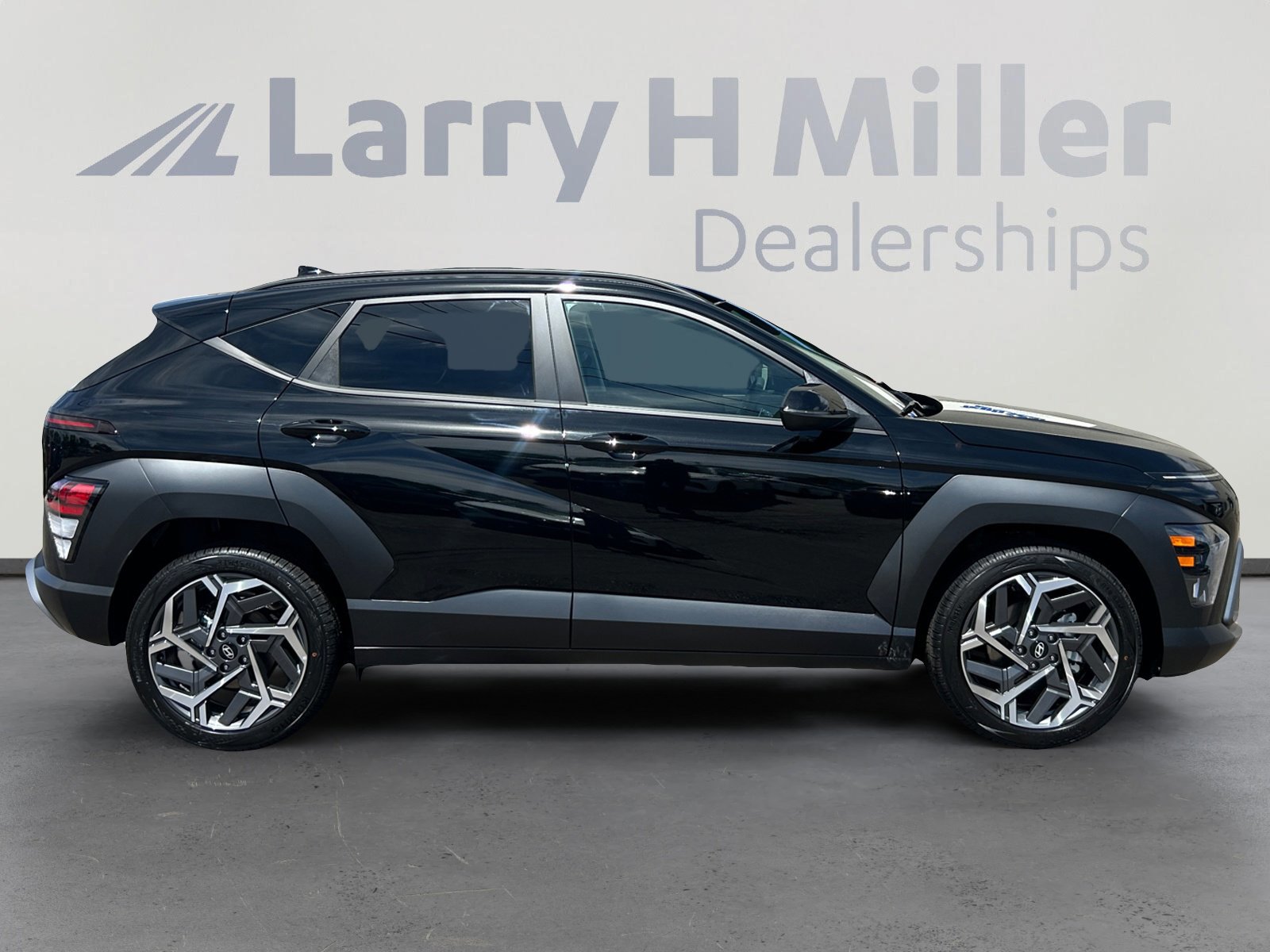 New 2026 Hyundai Kona SEL Premium FWD image 7