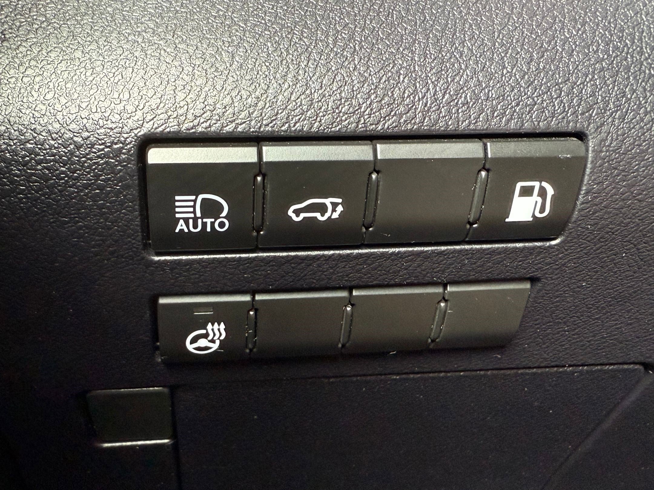 Used 2019 Lexus RX 450h AWD w/ Navigation Package image 22