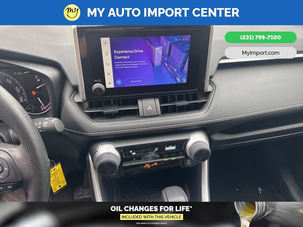 Used 2025 Toyota RAV4 LE image 10
