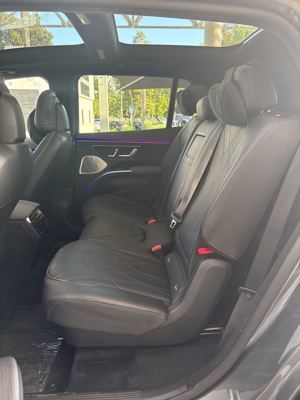 Certified 2023 Mercedes-Benz EQS 580 4MATIC SUV image 8