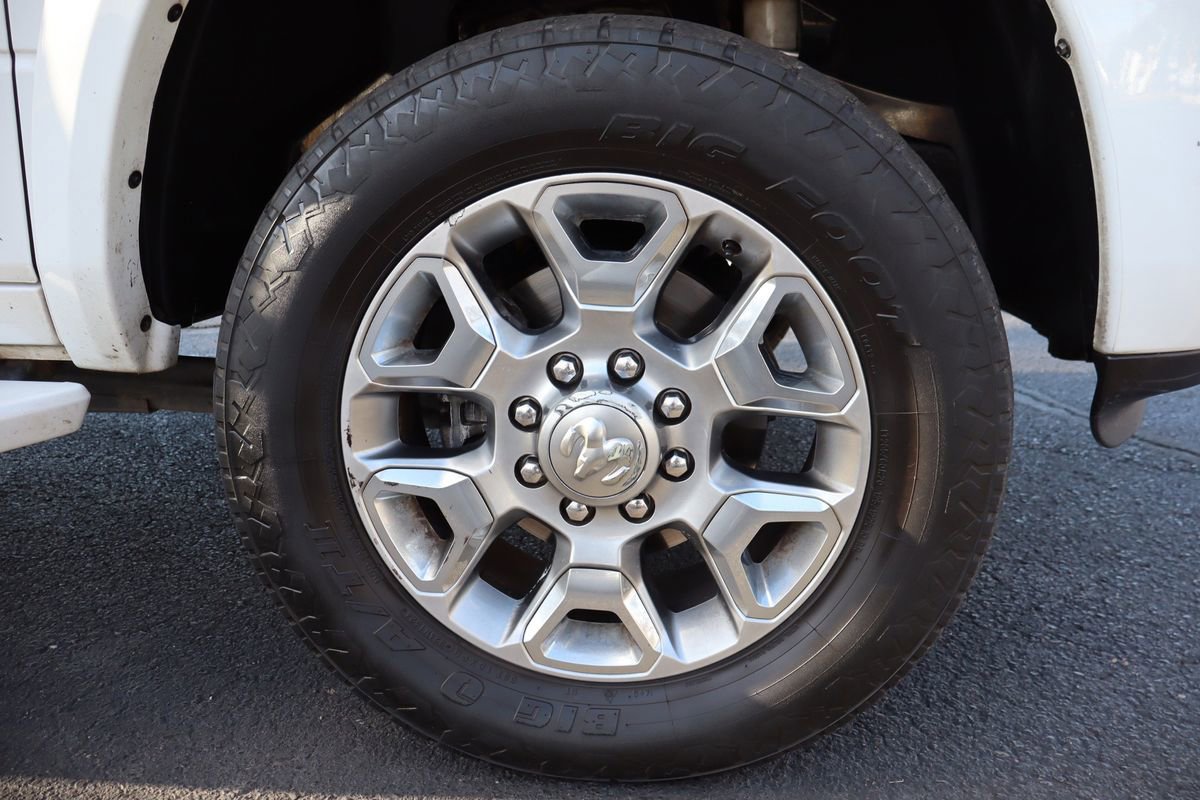 Used 2018 RAM 2500 Limited image 45