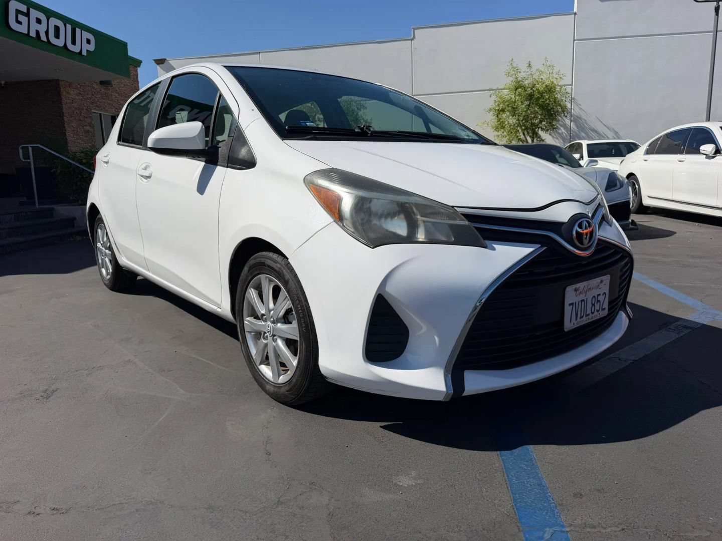 Used 2016 Toyota Yaris LE FWD image 4