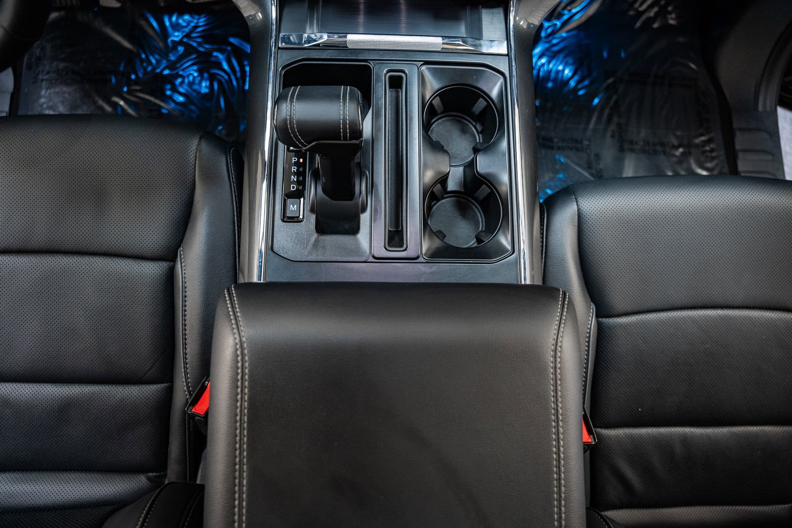 Certified 2023 Ford F150 Lariat w/ Equipment Group 502A High image 28