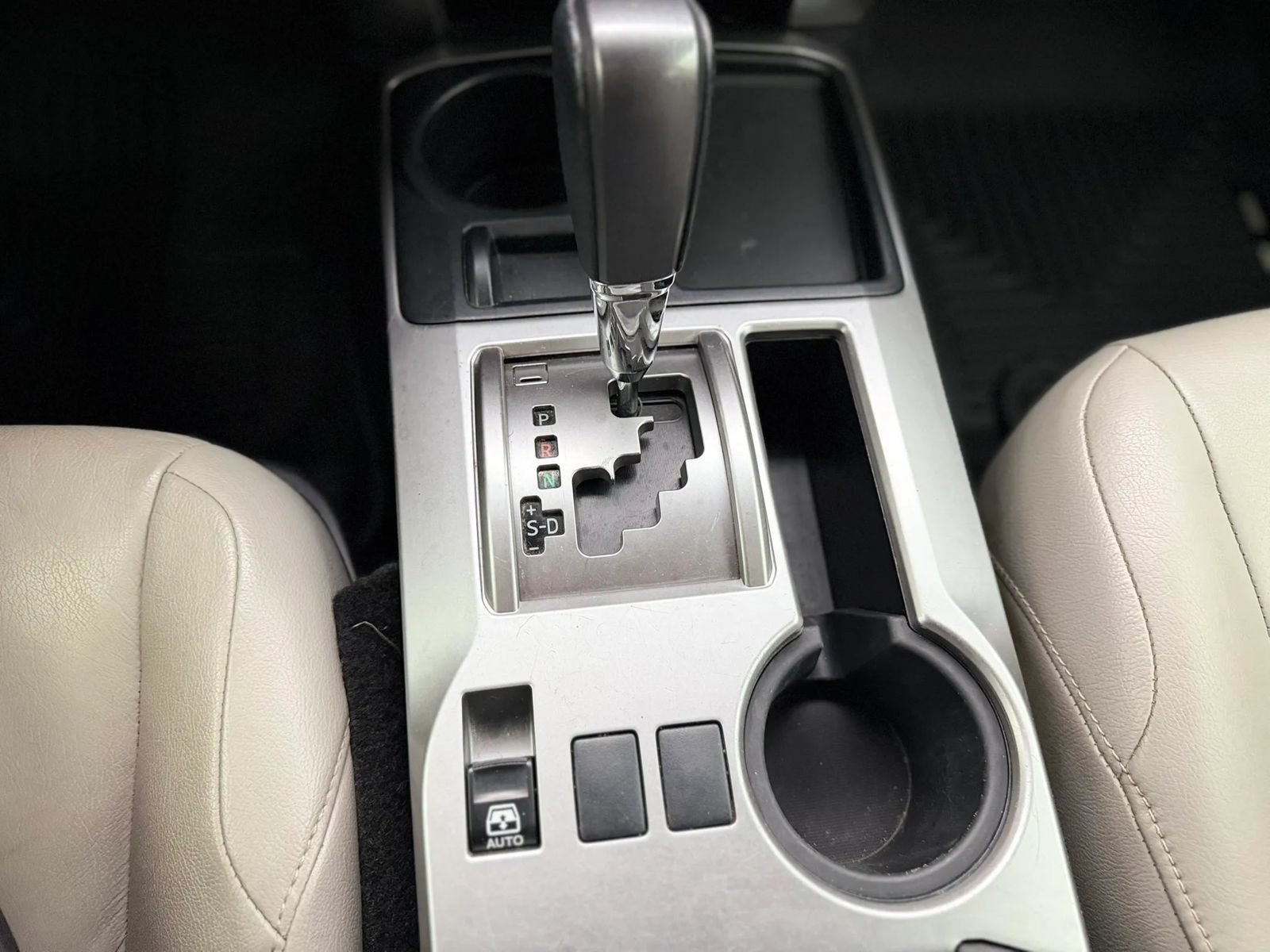 Used 2016 Toyota 4Runner SR5 RWD image 24