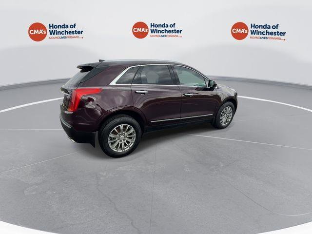 Used 2017 Cadillac XT5 Luxury w/ Driver Awareness Package AWD/4WD image 10