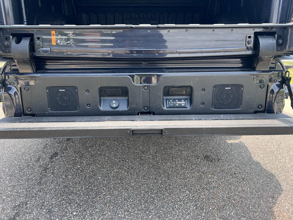 Used 2022 GMC Sierra 1500 SLT AWD/4WD image 6