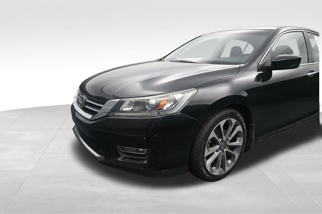 Used 2013 Honda Accord Sport image 10