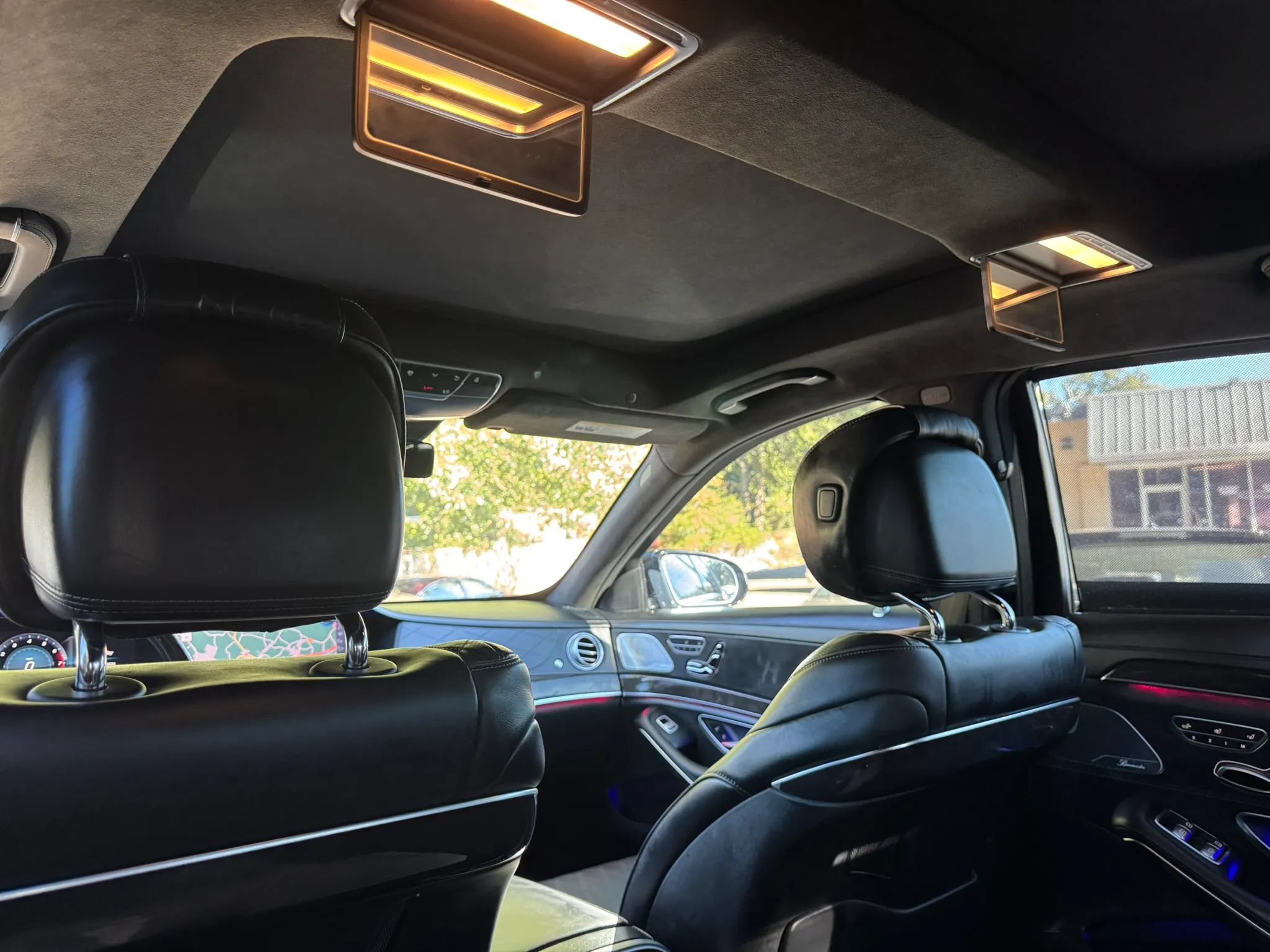 Used 2019 Mercedes-Benz S 560 Sedan image 36