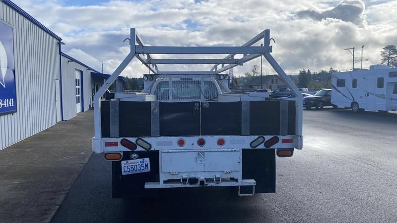 Used 2000 Ford F550 2WD Regular Cab Super Duty image 6