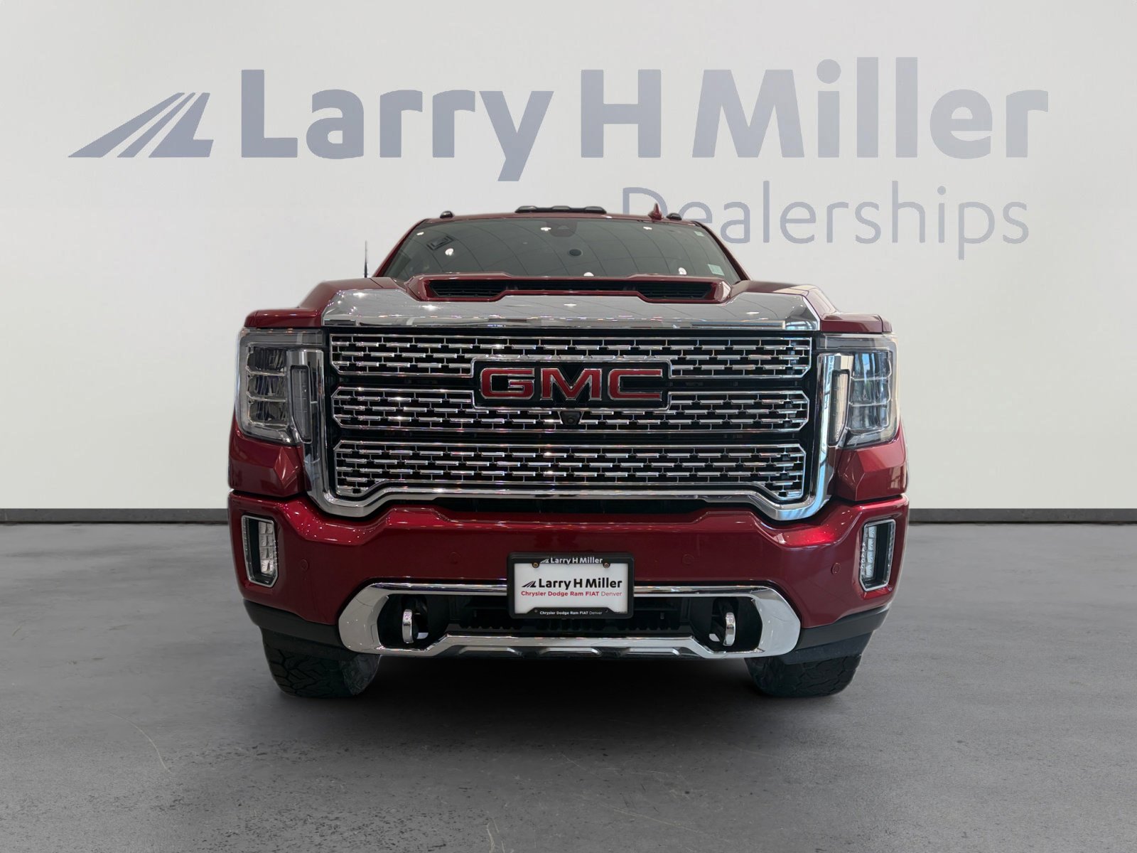 Used 2022 GMC Sierra 2500 Denali w/ Denali Ultimate Package AWD/4WD image 8