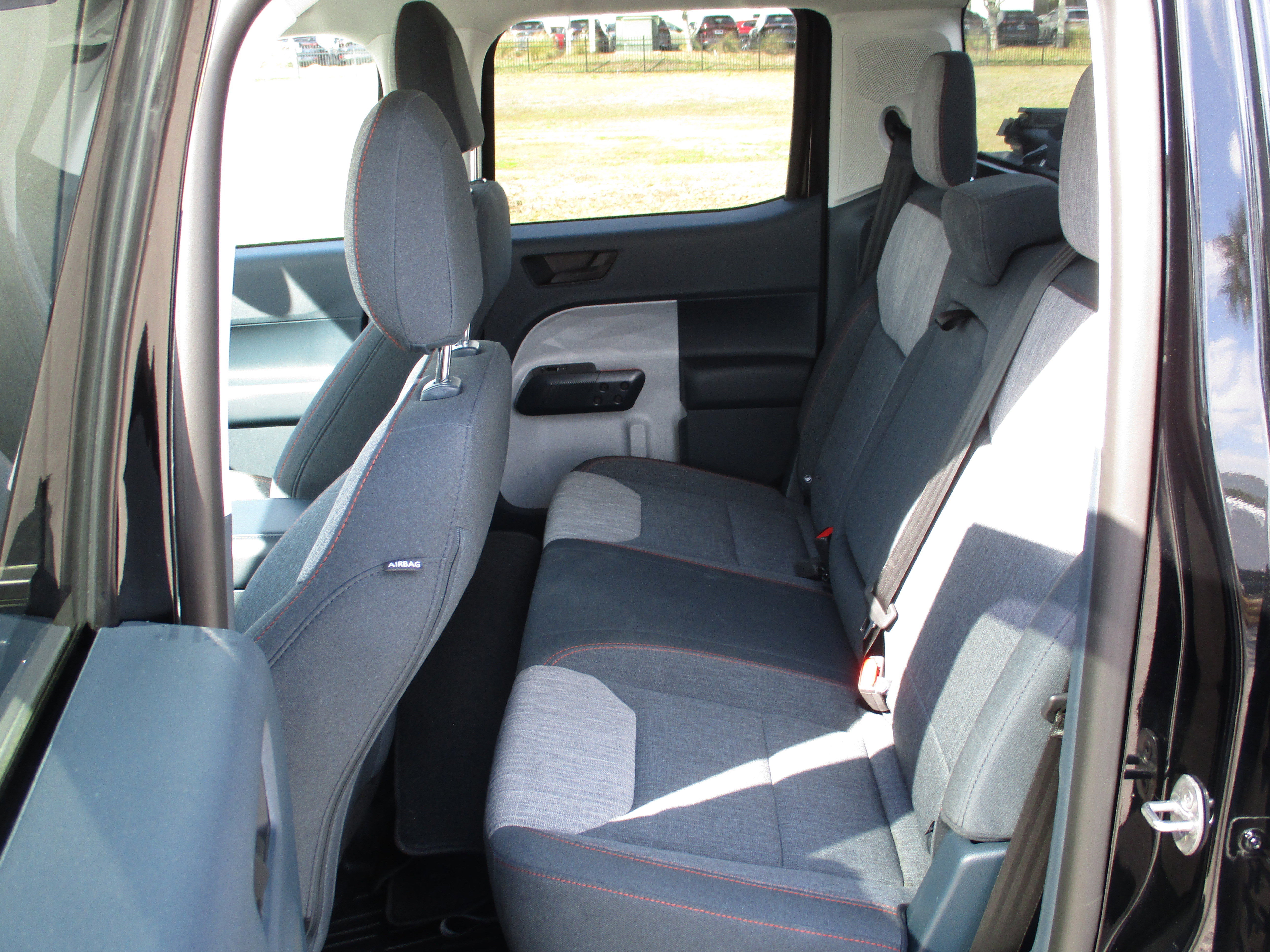 Certified 2024 Ford Maverick XLT w/ XLT Luxury Package image 11