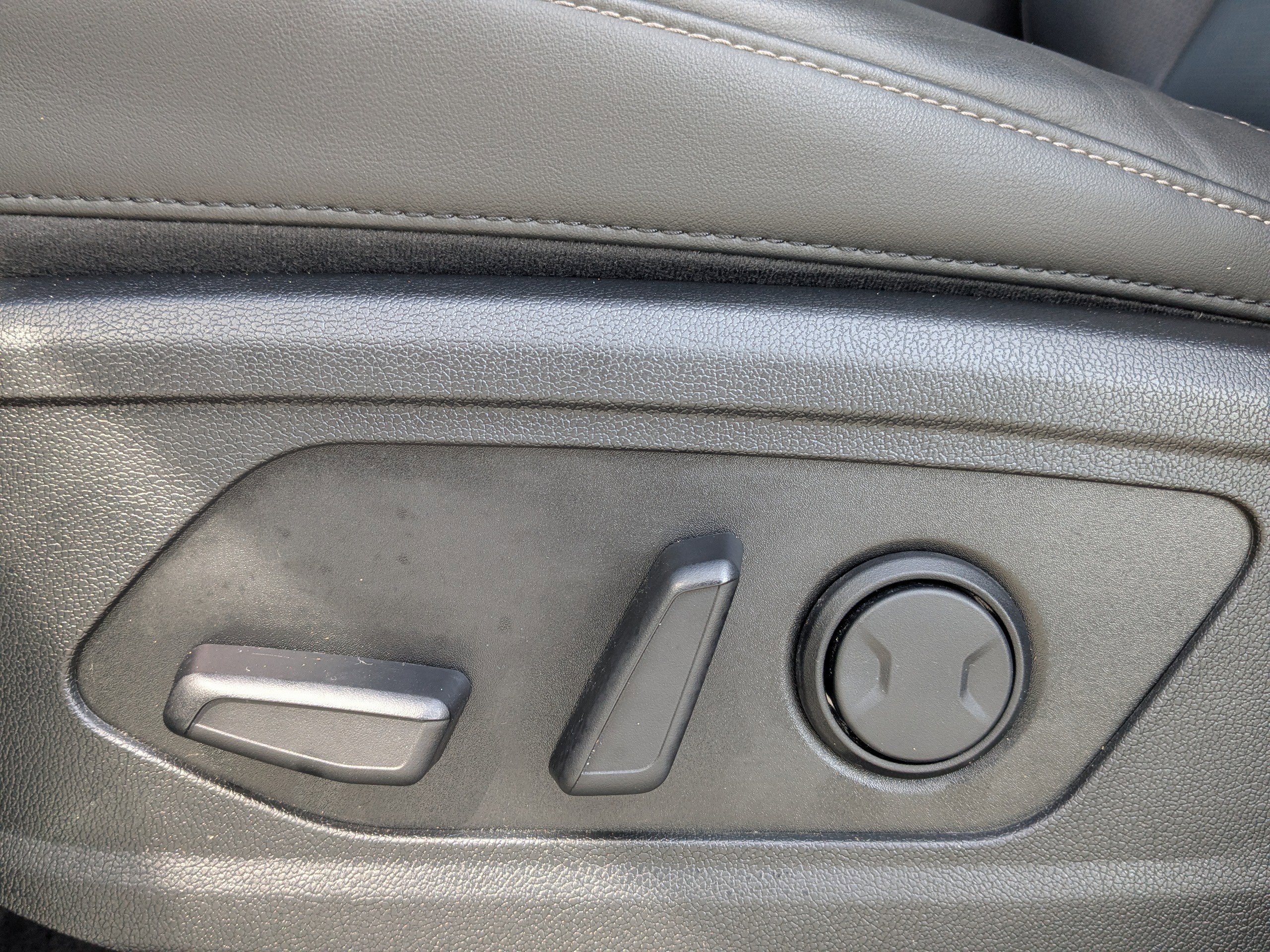 Certified 2024 Kia Sorento S w/ Panoramic Sunroof Package image 22