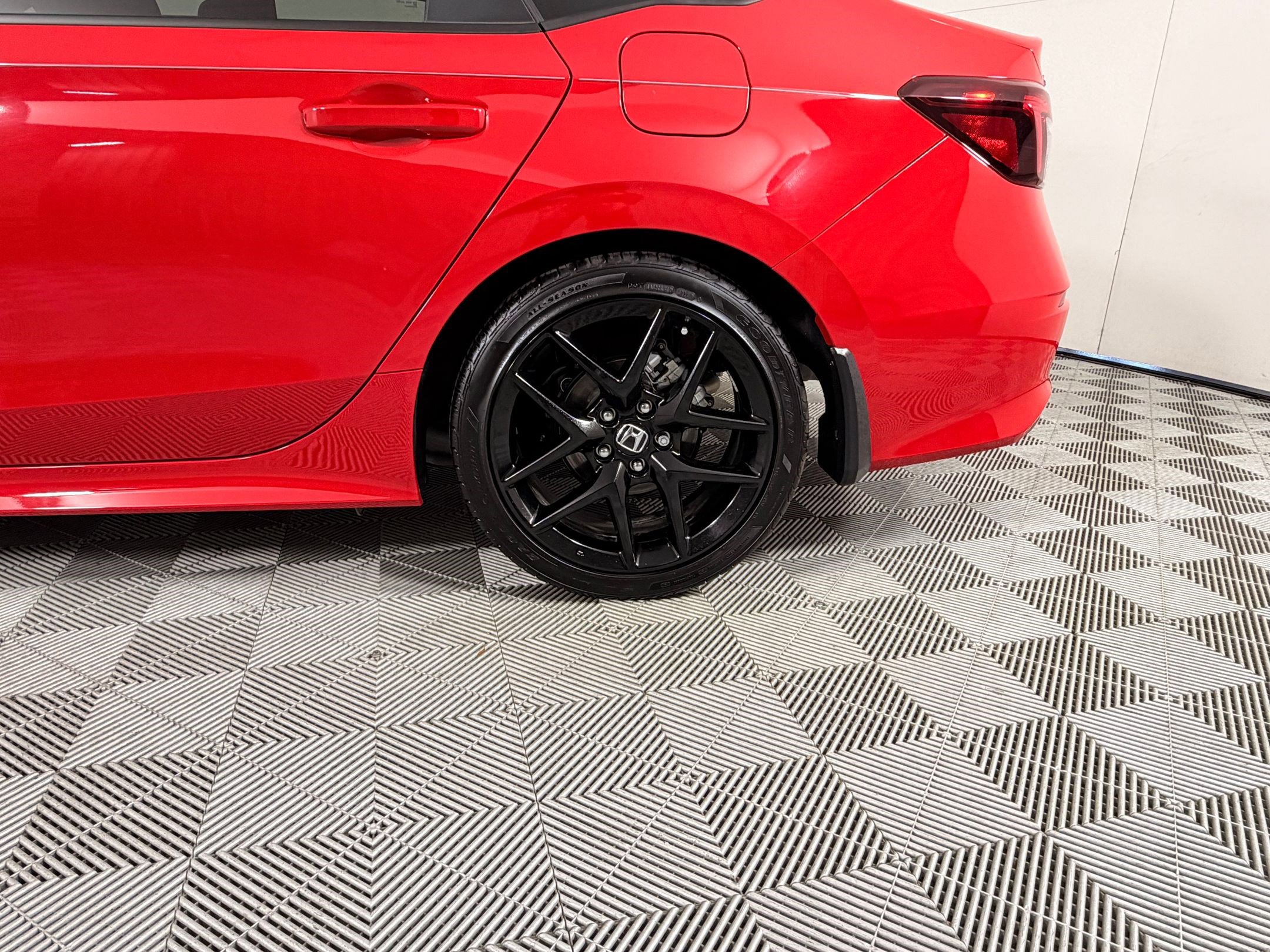 Certified 2025 Honda Civic Sport image 12