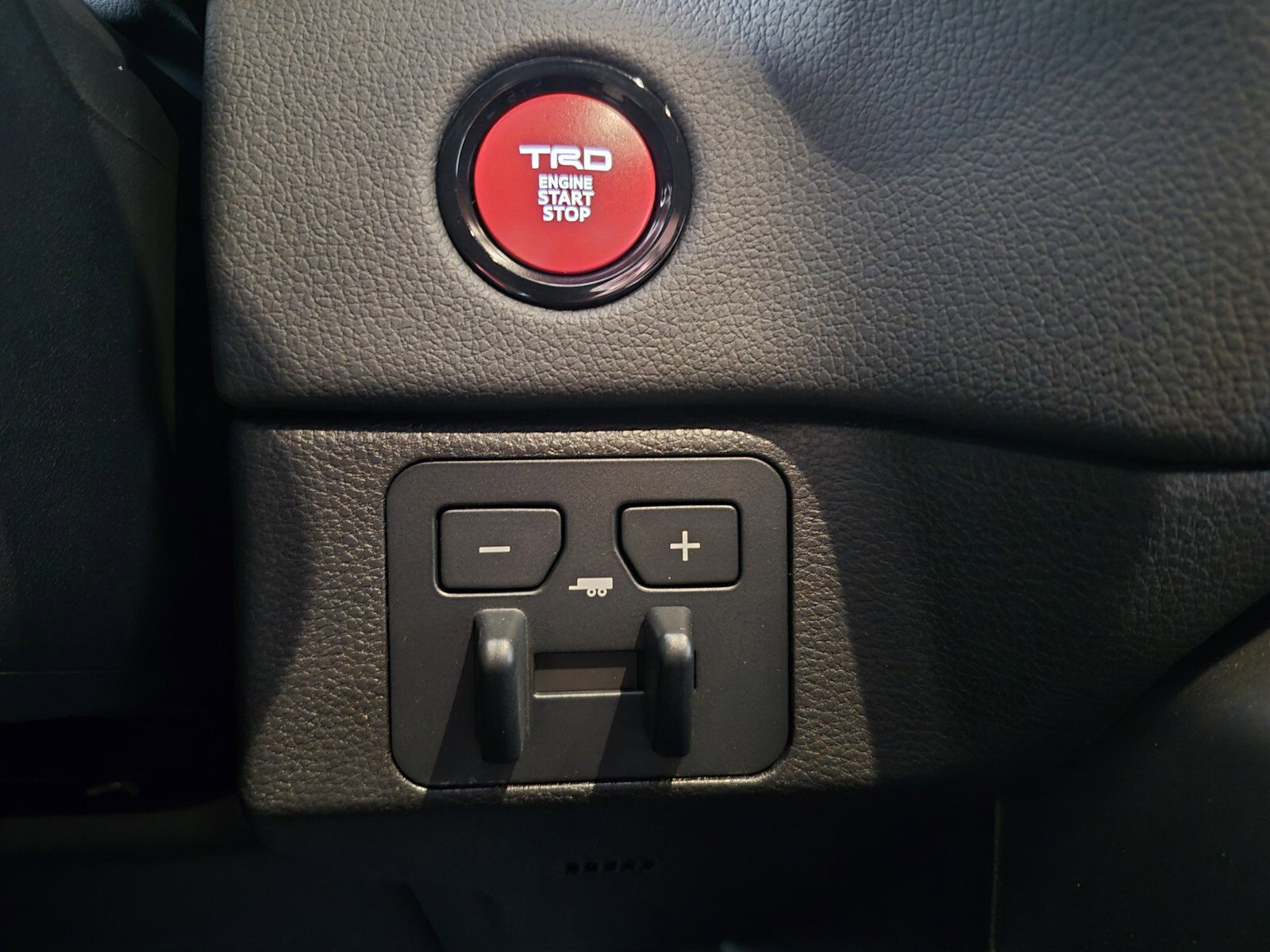 New 2026 Toyota Tundra Limited image 27