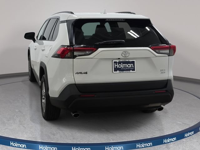 Used 2023 Toyota RAV4 XLE AWD/4WD image 6