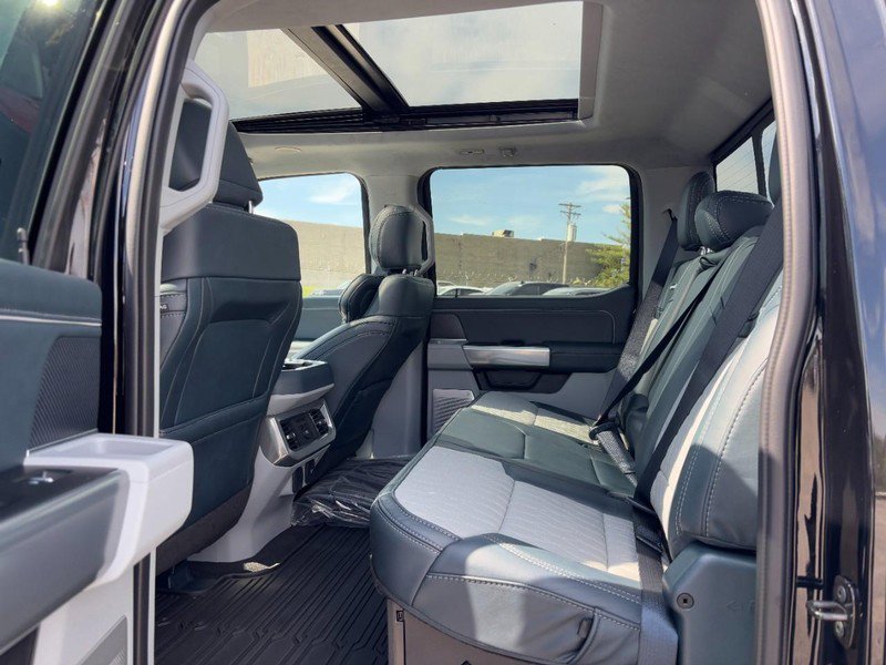 Used 2024 Ford F350 Limited image 12