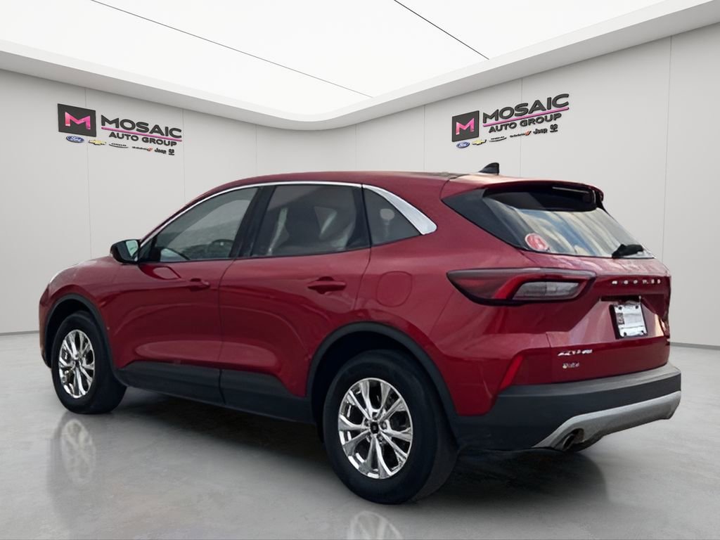 Used 2023 Ford Escape Active w/ Tech Pack #1 image 7