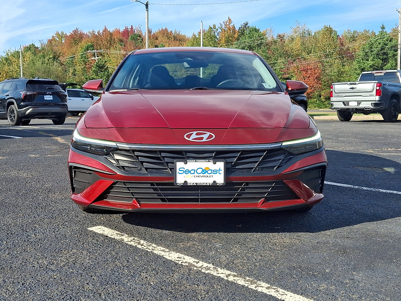 Used 2024 Hyundai Elantra SEL FWD image 2