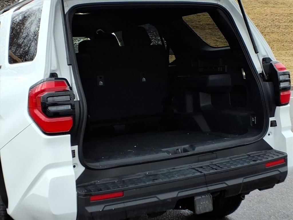 Certified 2025 Toyota 4Runner SR5 image 11