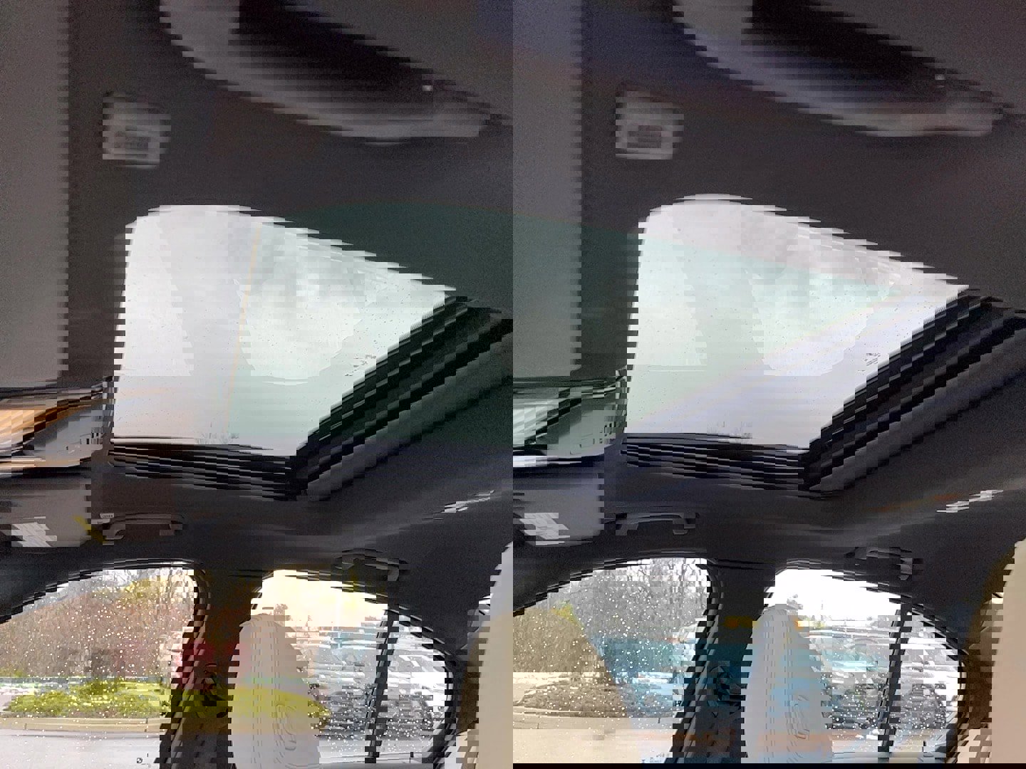 Certified 2023 BMW 330i xDrive Sedan w/ Convenience Package image 11