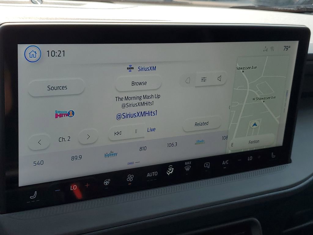 New 2025 Ford Maverick Lariat w/ Black Appearance Package image 17