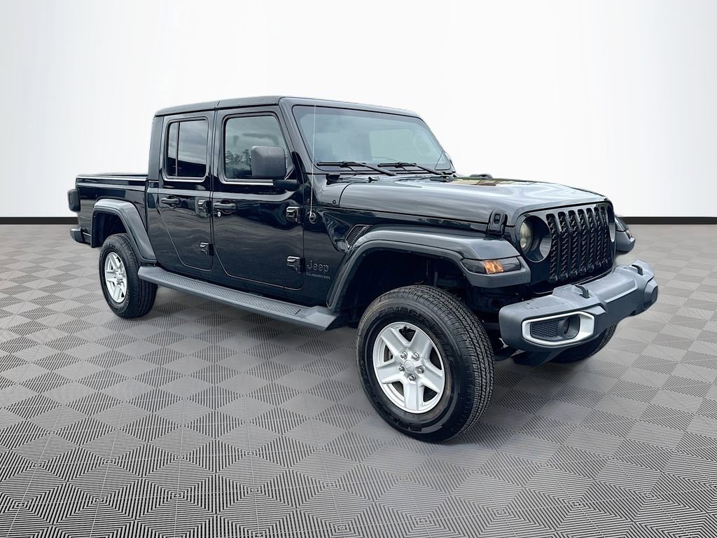 Used 2022 Jeep Gladiator Sport AWD/4WD image 4