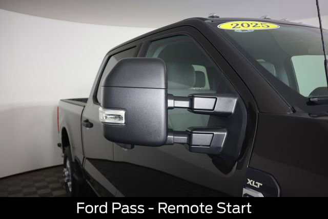 Used 2025 Ford F250 XLT w/ FX4 Off-Road Package image 14