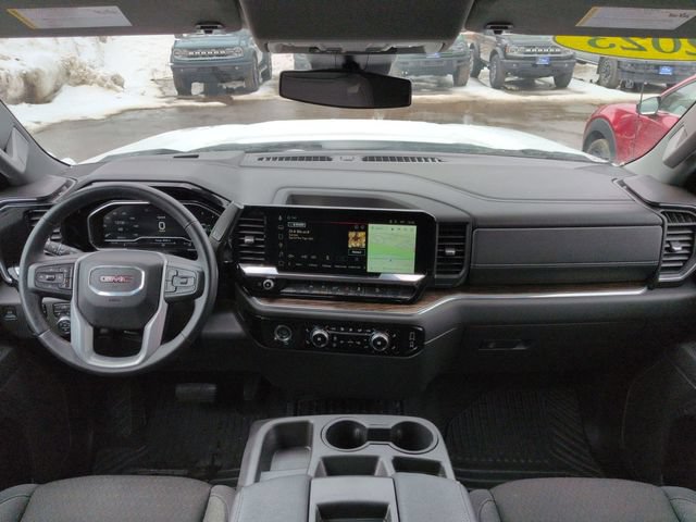Used 2023 GMC Sierra 1500 Elevation w/ X31 Off-Road Package AWD/4WD image 15