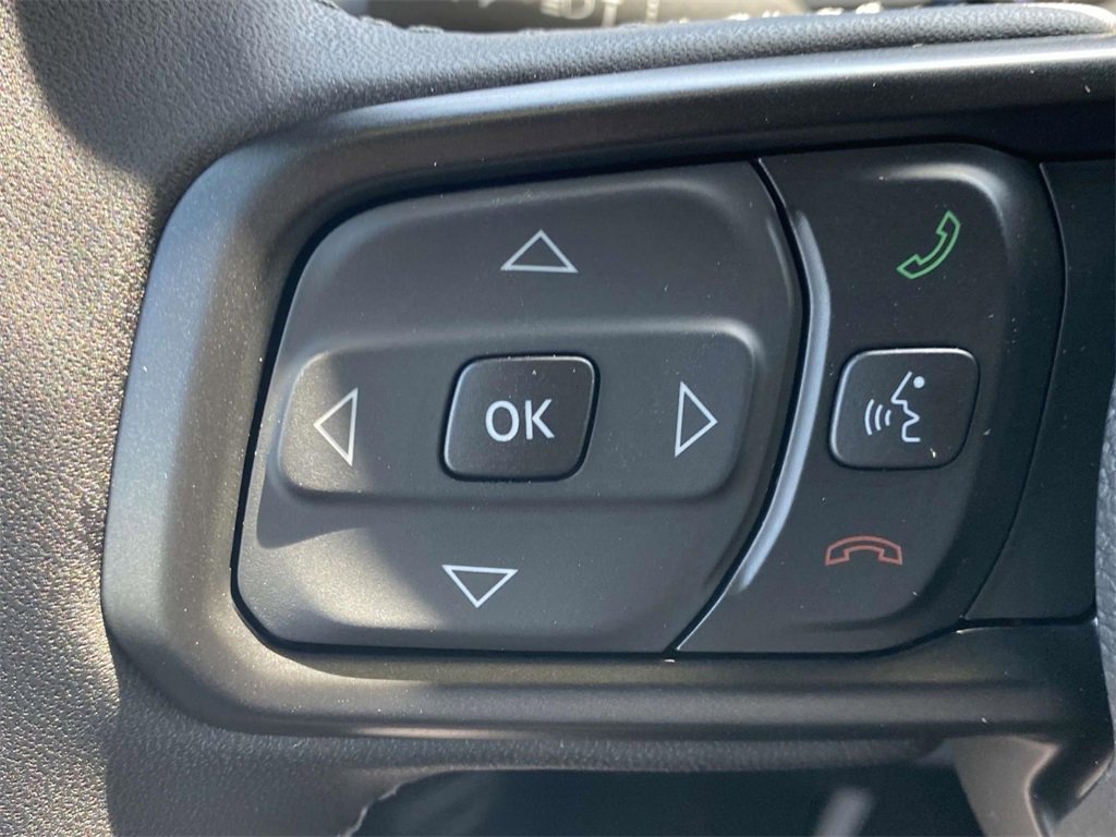 New 2025 Jeep Gladiator Sport image 22