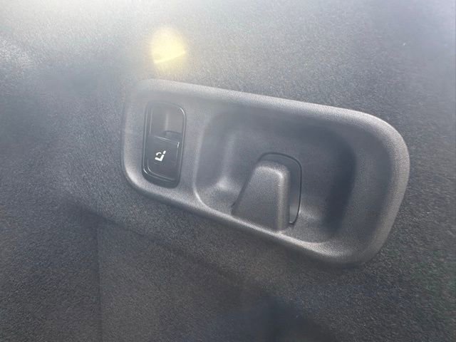 Used 2026 Mercedes-Benz C 300 4MATIC Sedan image 36