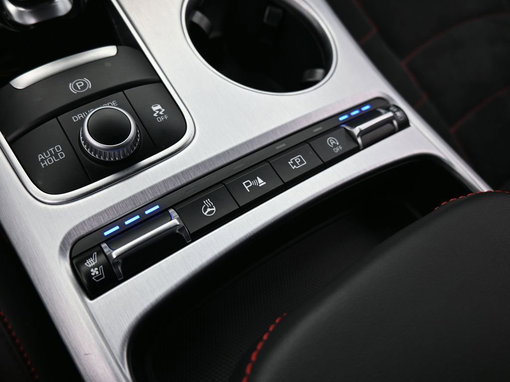 Used 2023 Kia Stinger GT2 image 35