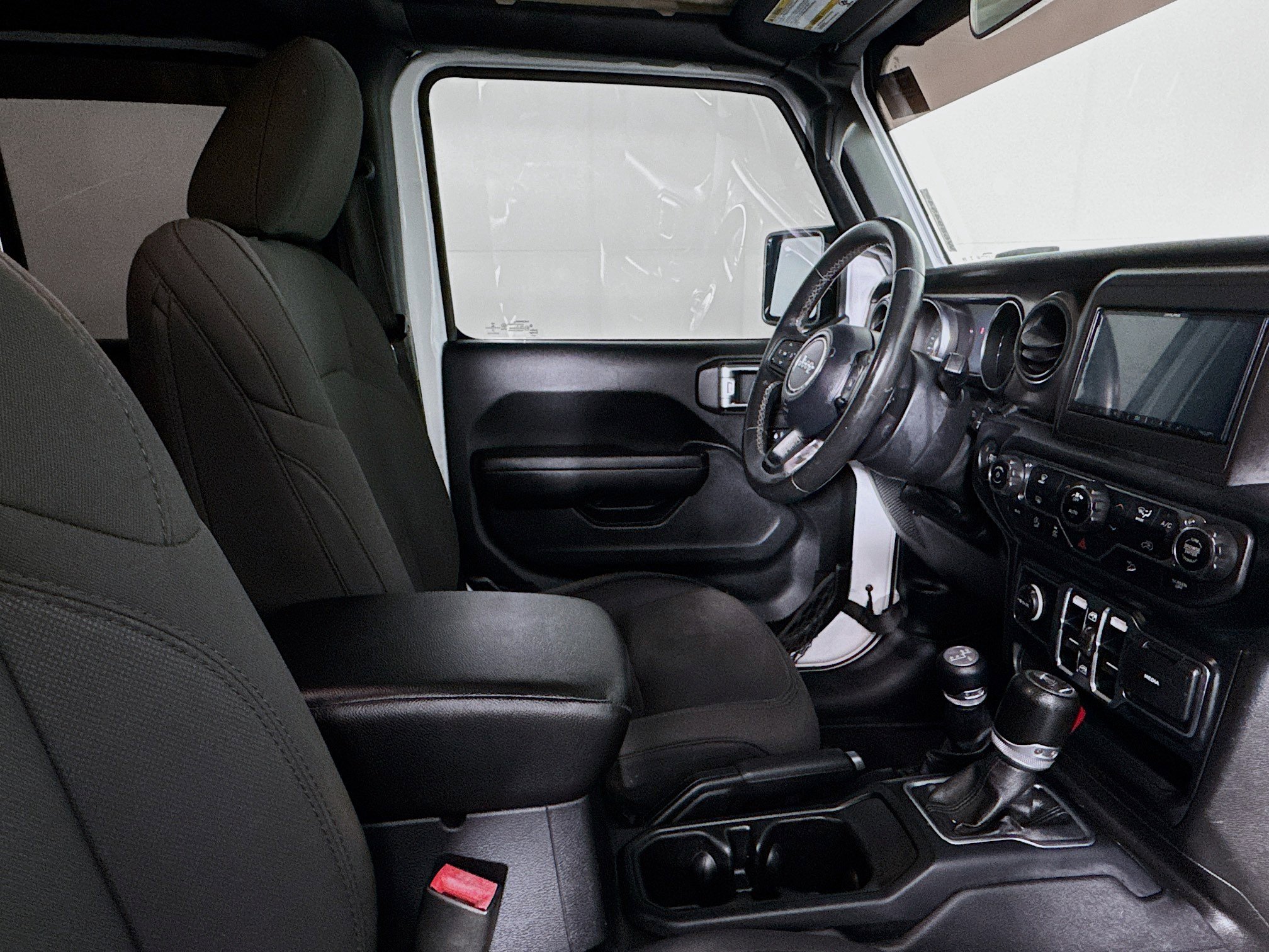 Used 2019 Jeep Wrangler Unlimited Sport S image 27