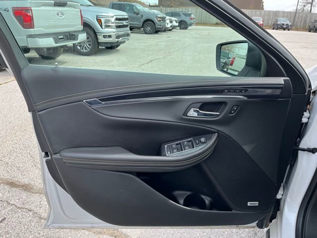Used 2019 Chevrolet Impala Premier w/ Premier Confidence Package image 14