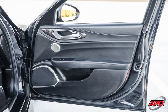 Used 2019 Alfa Romeo Giulia Quadrifoglio w/ Driver Assist Dynamic Package image 81