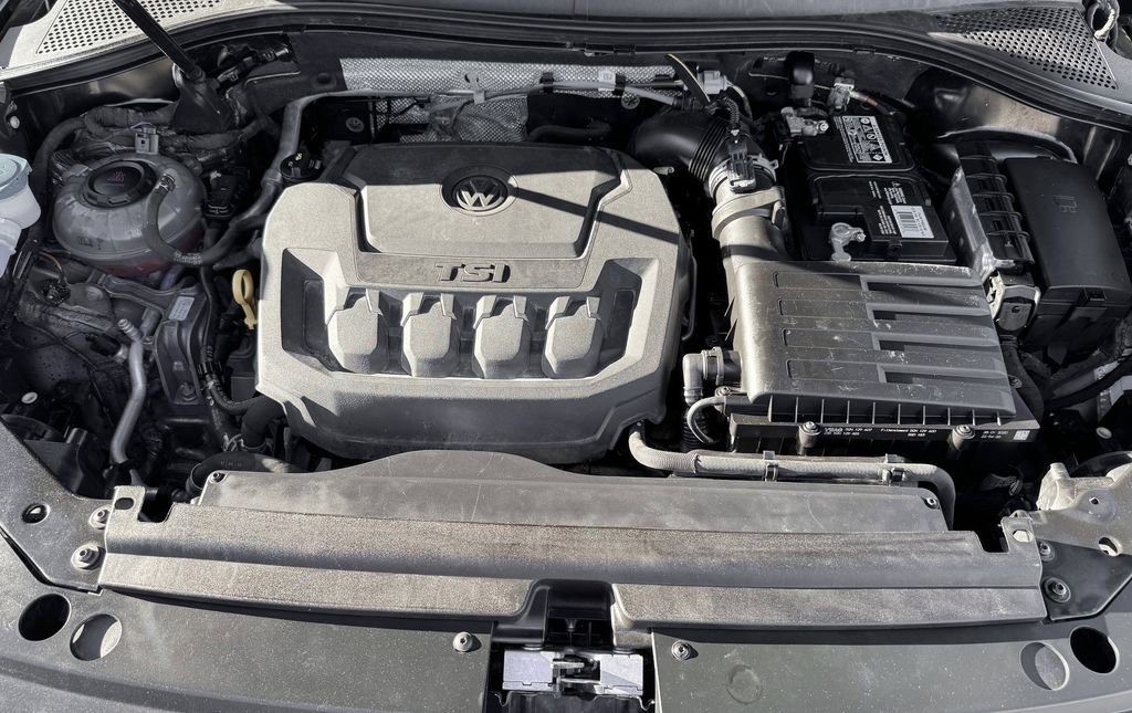 Used 2020 Volkswagen Tiguan S image 10