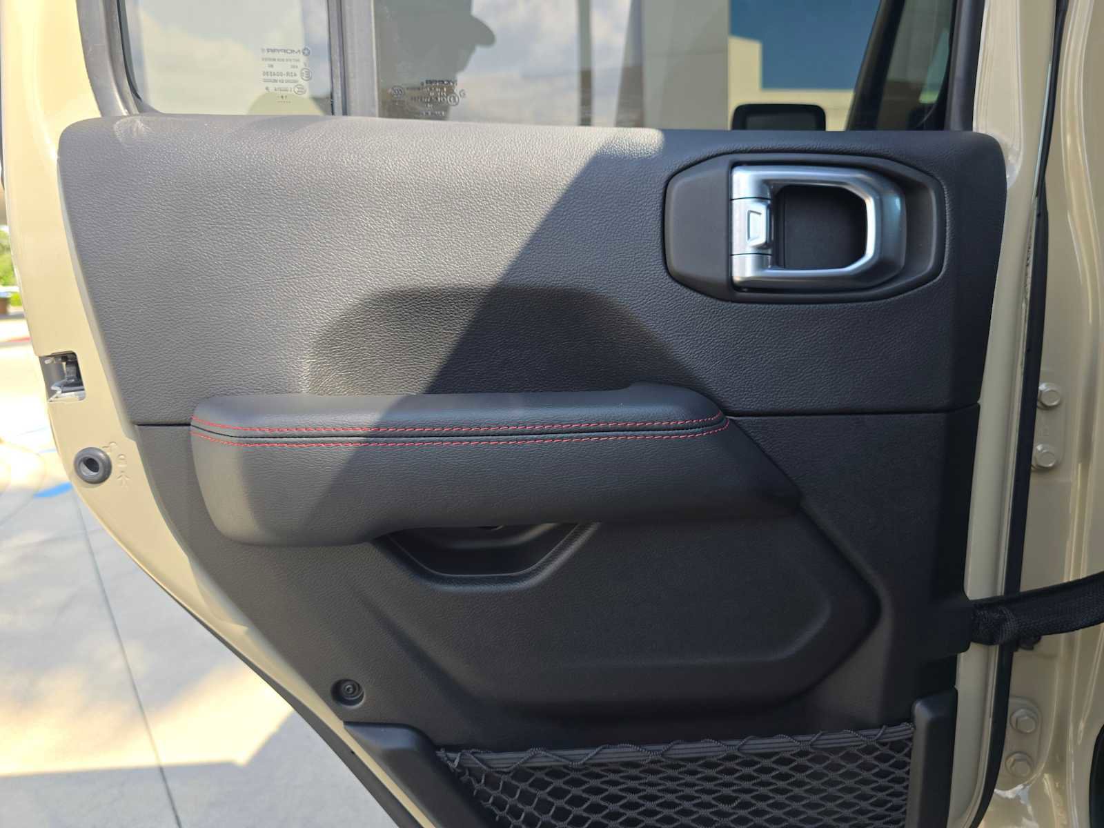 Used 2020 Jeep Gladiator Rubicon AWD/4WD image 15