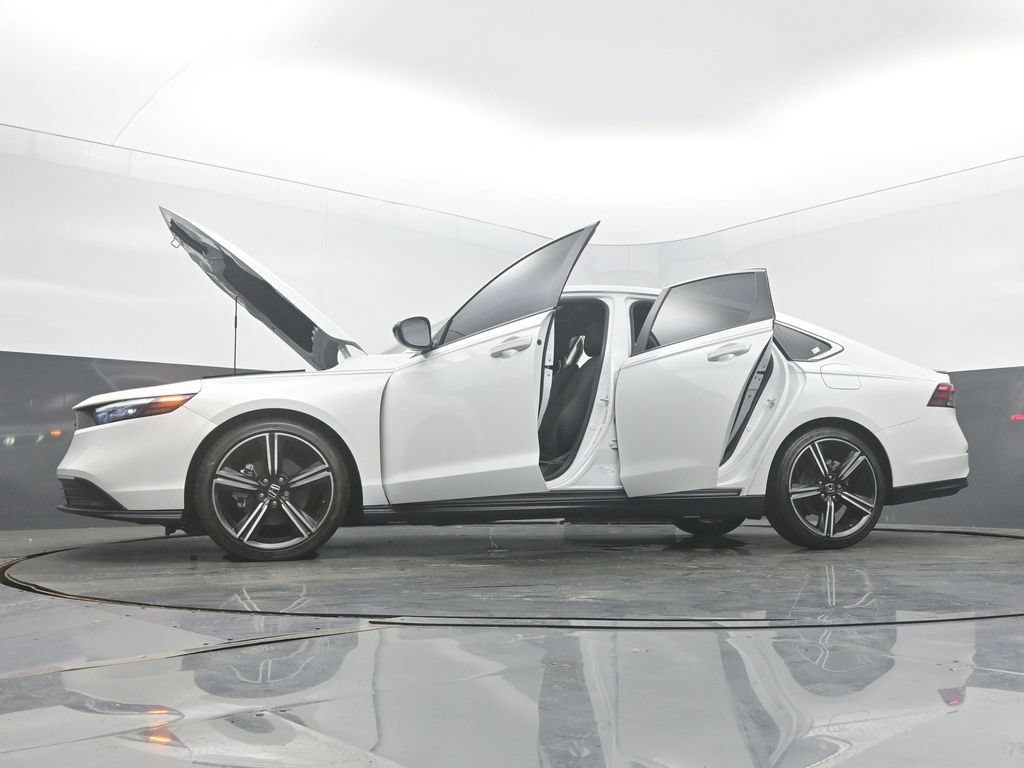 Used 2023 Honda Accord Sport image 57