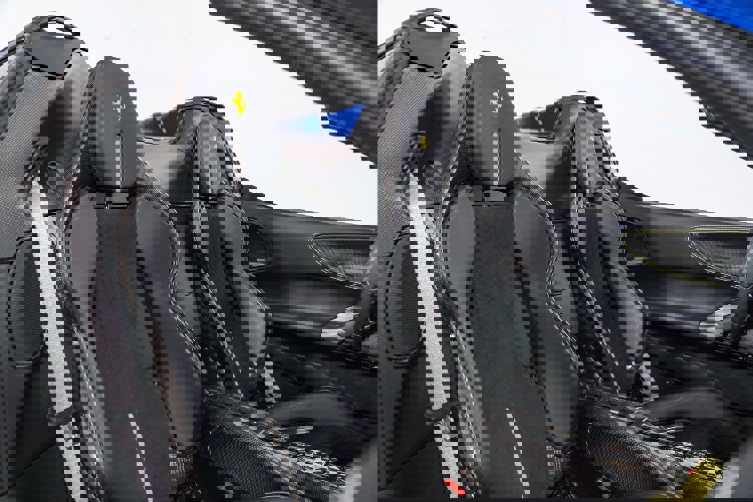 Used 2022 Ferrari SF90 Spider image 35