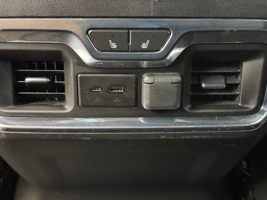 Used 2023 GMC Sierra 2500 AT4 w/ AT4 Preferred Package AWD/4WD image 19