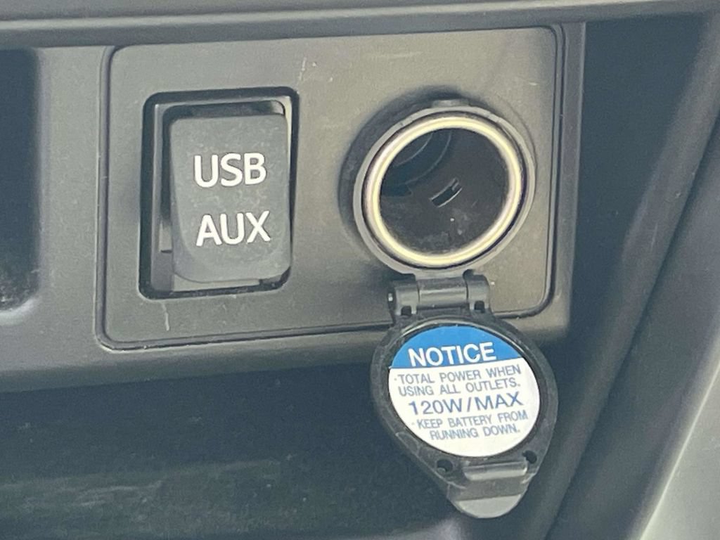 Used 2019 Toyota 4Runner SR5 Premium AWD/4WD image 32