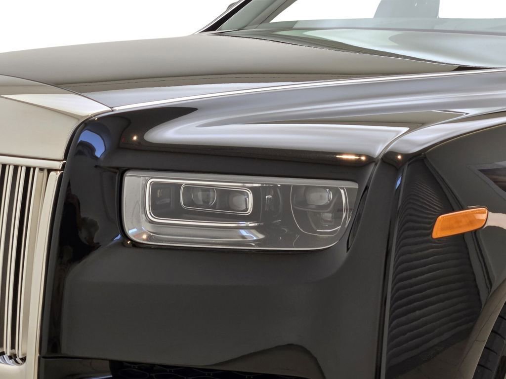 New 2026 Rolls-Royce Phantom Extended Wheelbase image 8