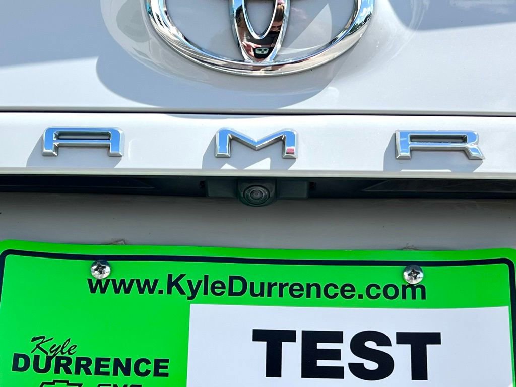 Used 2023 Toyota Camry XSE image 6