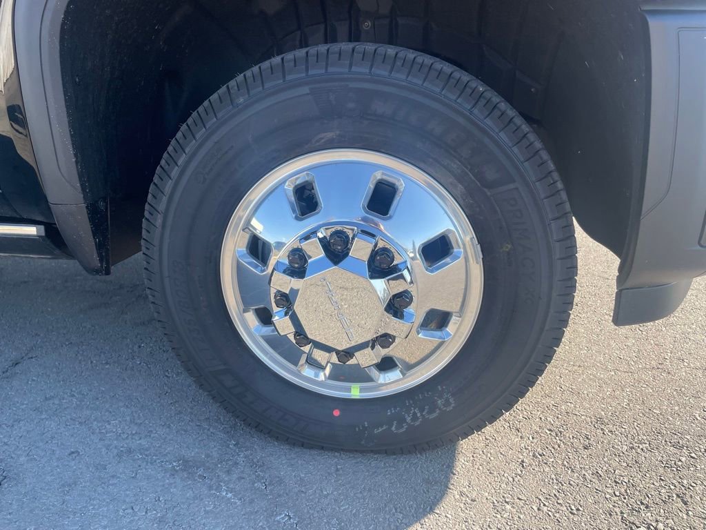 New 2026 GMC Sierra 3500 Denali Ultimate image 33