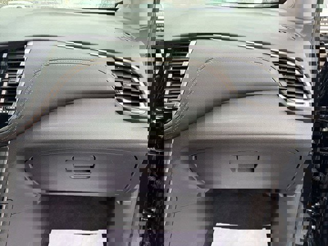 Used 2022 Chevrolet Trax LS w/ Tint and Cruise Package image 35