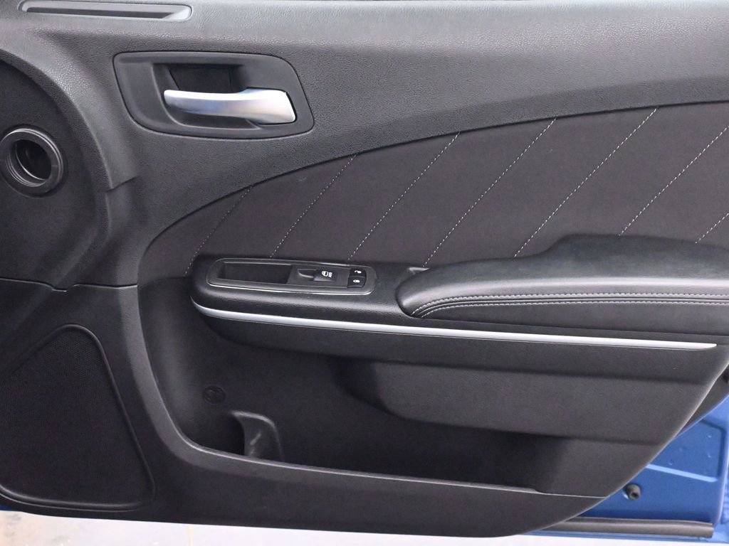Used 2023 Dodge Charger SXT image 21