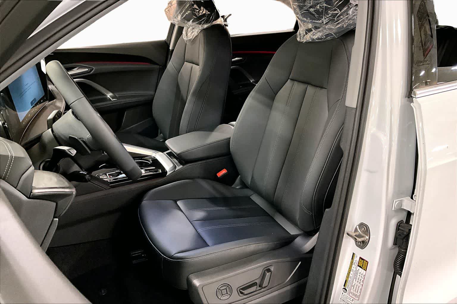 Certified 2026 Audi Q5 Premium AWD/4WD image 9
