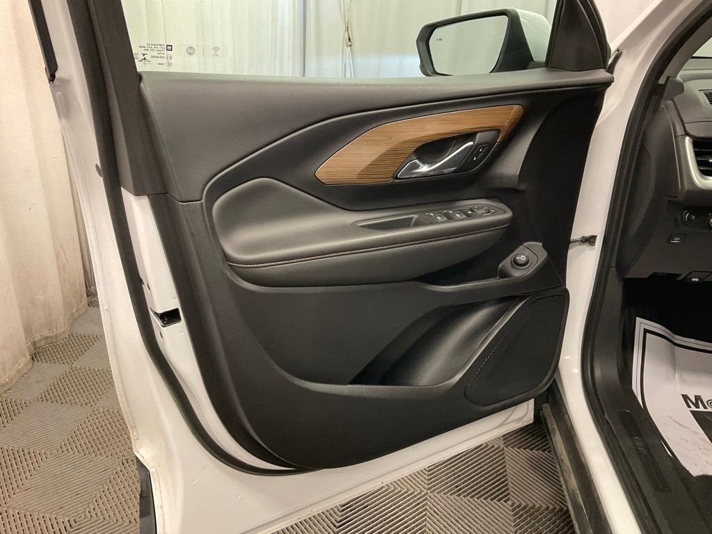 Used 2021 GMC Terrain SLE w/ Driver Convenience Package image 21