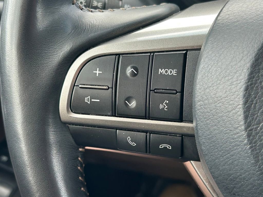 Used 2023 Lexus GX 460 Luxury image 41