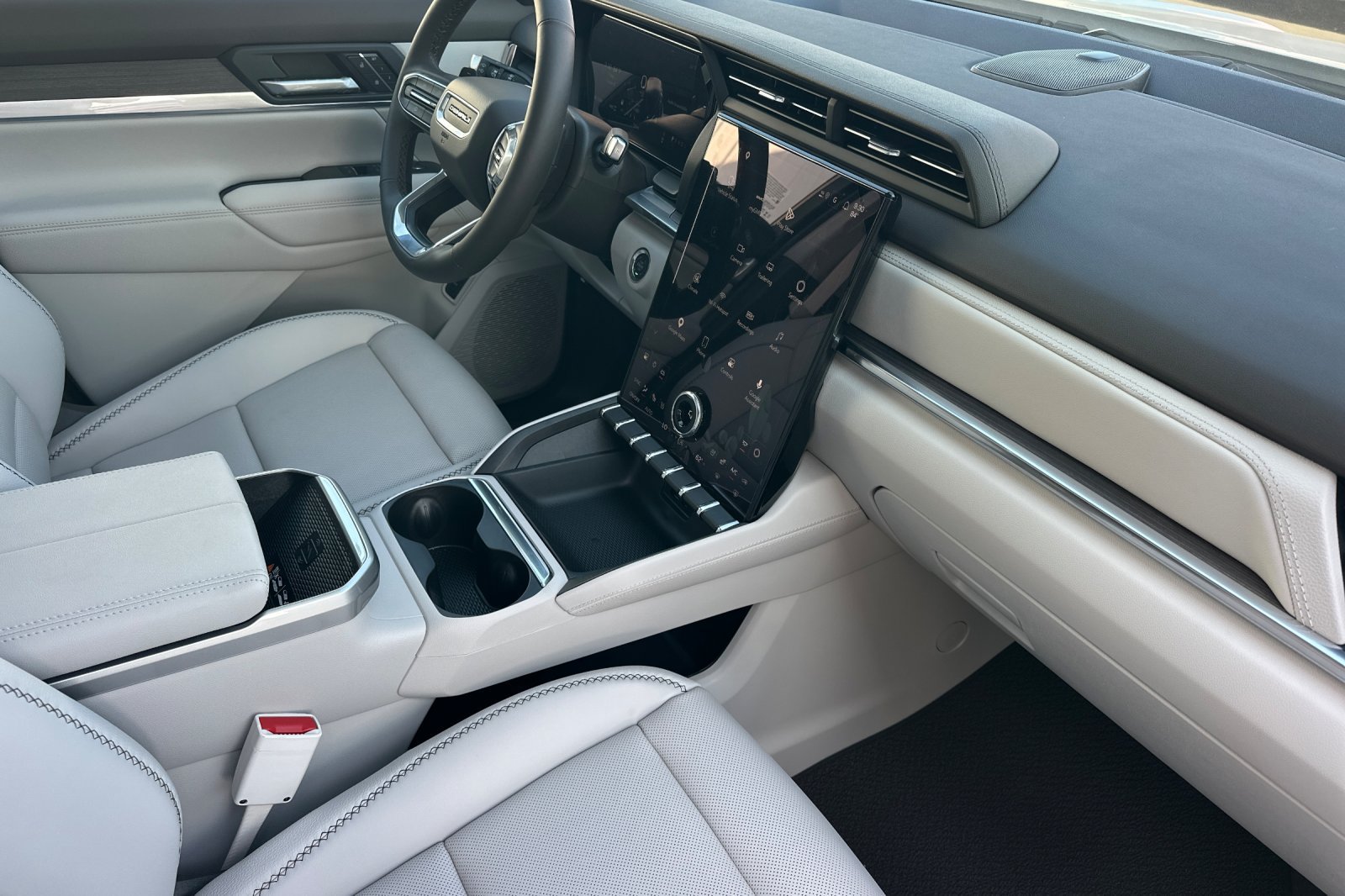 New 2027 GMC Terrain Denali AWD/4WD image 17